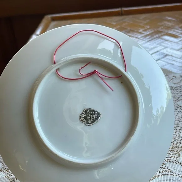 Vintage 3D rose plate 6" - Picture 7 of 12